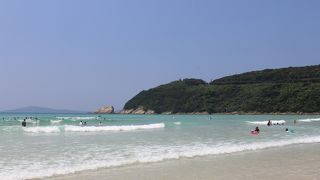 透明な海水！白い砂！青い空！
