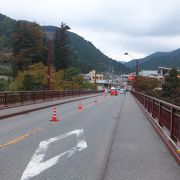 氷川キャンプ場の近くの橋です。