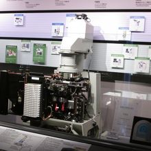 重要科学技術史資料の半導体製造の露光装置です。