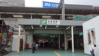 東急の駅は4階でしかもＪＲからだいぶ離れている。いつ，改造するのだろうか。
