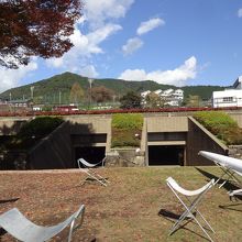 ボートの格納庫。