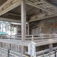白山神社神楽殿