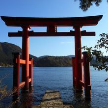 芦ノ湖畔の大きな鳥居 By ぱぱお 箱根神社のクチコミ フォートラベル