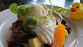 テラス席の雰囲気はとてもよい