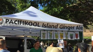 朝食はここで。