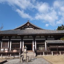 法華堂（三月堂）には素晴らしい国宝仏像が！建物も国宝