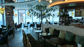 プサンの街の展望カフェ