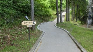 稚内公園への坂道沿いに何カ所か短歌を詠んだのがあります