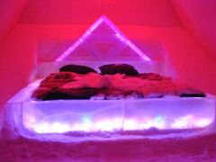 アークティック スノーホテル&グラス イグルーズ 写真