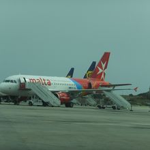 エアマルタ。一生利用する機会は無いかも。