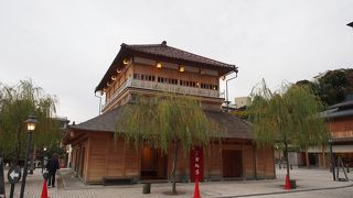 レトロな雰囲気のお湯