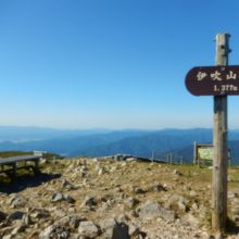 伊吹山の山頂です