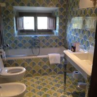 最近　オープンしたばかりみたいです。