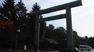 鳥居が非常に立派でした