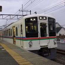 横瀬駅に停車中の飯能行電車