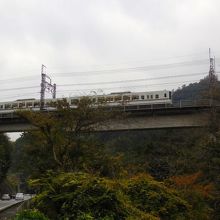 奥武蔵の山中を走る。