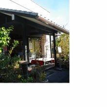 落ち着いた雰囲気のお店でした