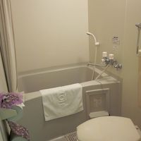 シャワートイレ付です