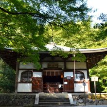 本堂になるのかなぁ。