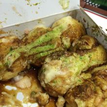 テイクアウトするとこんな感じです。ちょっとベチャベチャに。。