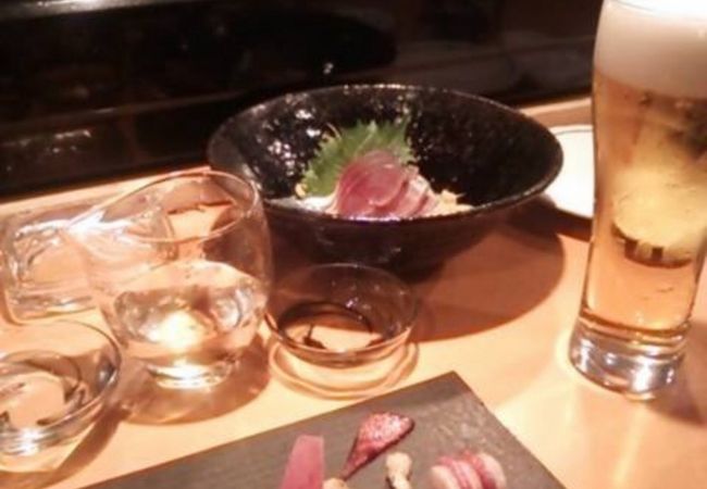 富山のおいしい魚料理が食べられる