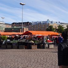 ヘルシンキの名物ともいえるマーケット広場。