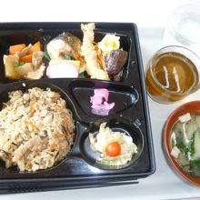 木曜日onlyの幕の内弁当