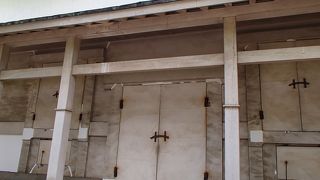 ふだんは開いていない