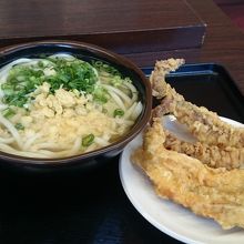 かけうどん中