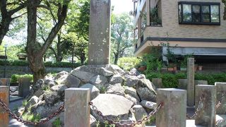 偉人たちの史跡が集中している加治屋町