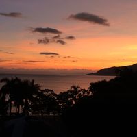 部屋からの朝焼け