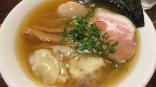 海老わんたん麺醤油味