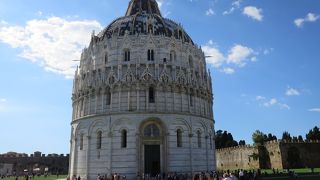 ドゥオモ広場の宝石箱