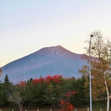 岩手山ＳＡから見た岩手山