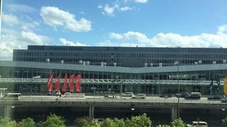 とにかく広い！