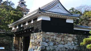 気品のある土佐の名城