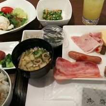 朝食ﾊﾞｲｷﾝｸﾞ