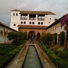 アセキアの中庭