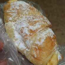 チーズケーキクロワッサン