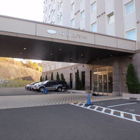 ホテルの入り口ですがきれいです。