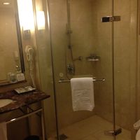 シャワーブース