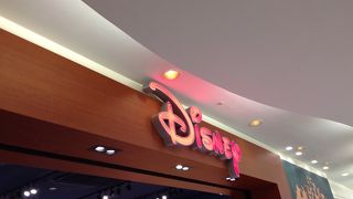 チケットが買えるので便利。