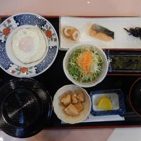 朝食（和食）です