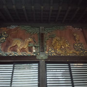 左甚五郎の彫刻がある由緒ある神社