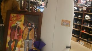 池袋駅前にあります