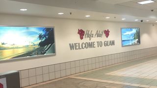 イミグレに1番乗り