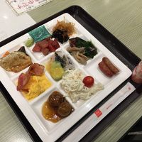 この盛り方で３回は軽くイケるお料理の種類でした　感動！
