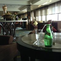 昼間のラウンジ