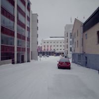 ホテルの前の通り。滑りやすいので注意が必要です