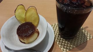 お土産も買いながらひと休み。